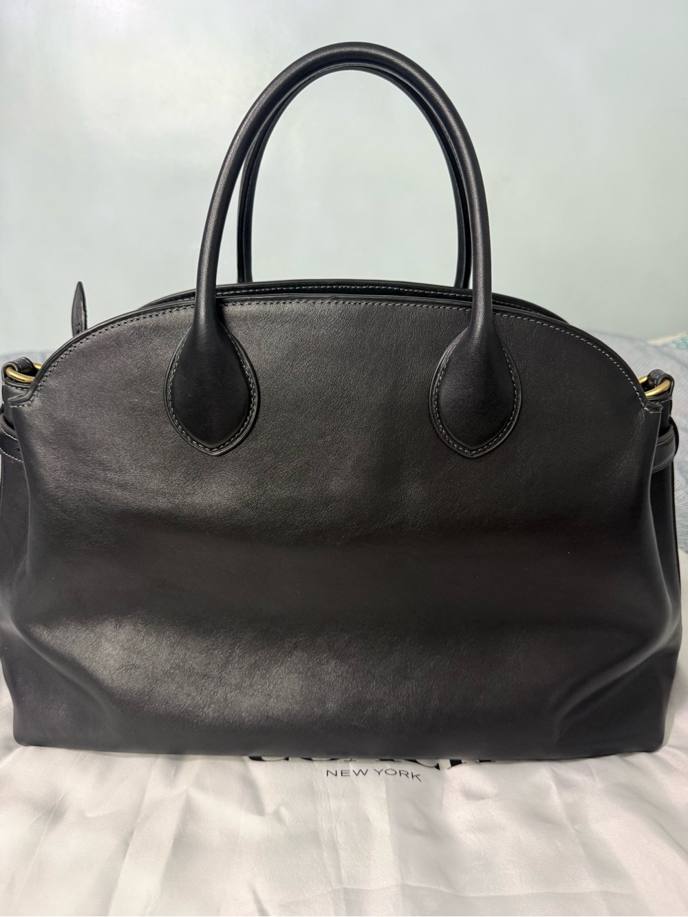 Coach Empire 40 Black Leather Handbag - Picture 9 of 13